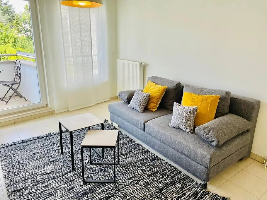Cosy One Bedroom Flat In Center With Terrace And Parking Lussemburgo