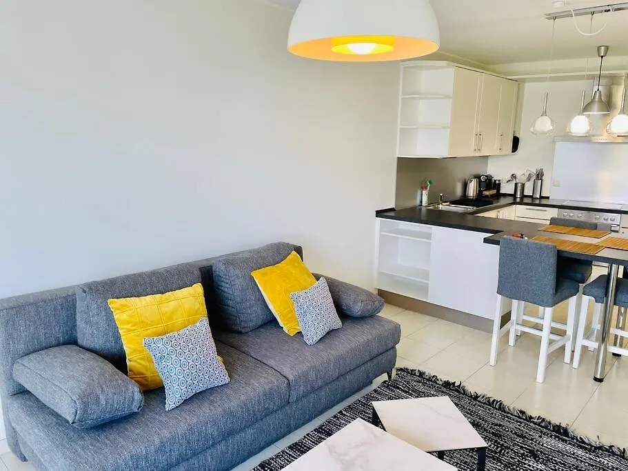 Cosy One Bedroom Flat In Center With Terrace And Parking location